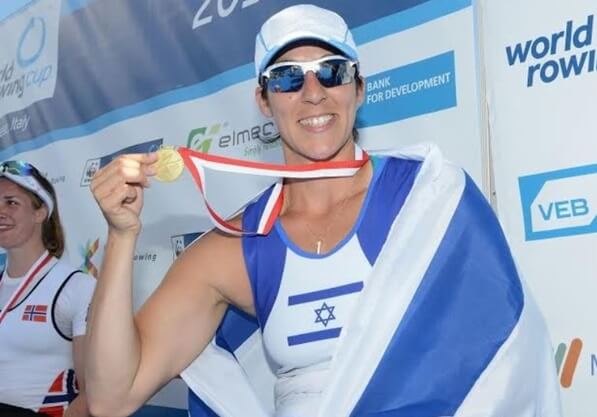 Israeli paralympic rower Moran Samuel wins gold medal at World Cup
