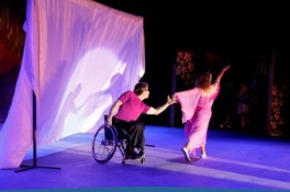 For the First Time Ever: Israeli Wheelchair Dancer Appears in Local German Musical Production